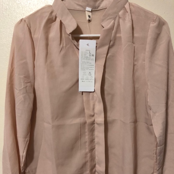 Free with any $25 purchase (This is 1 item only) - Picture 4 of 4